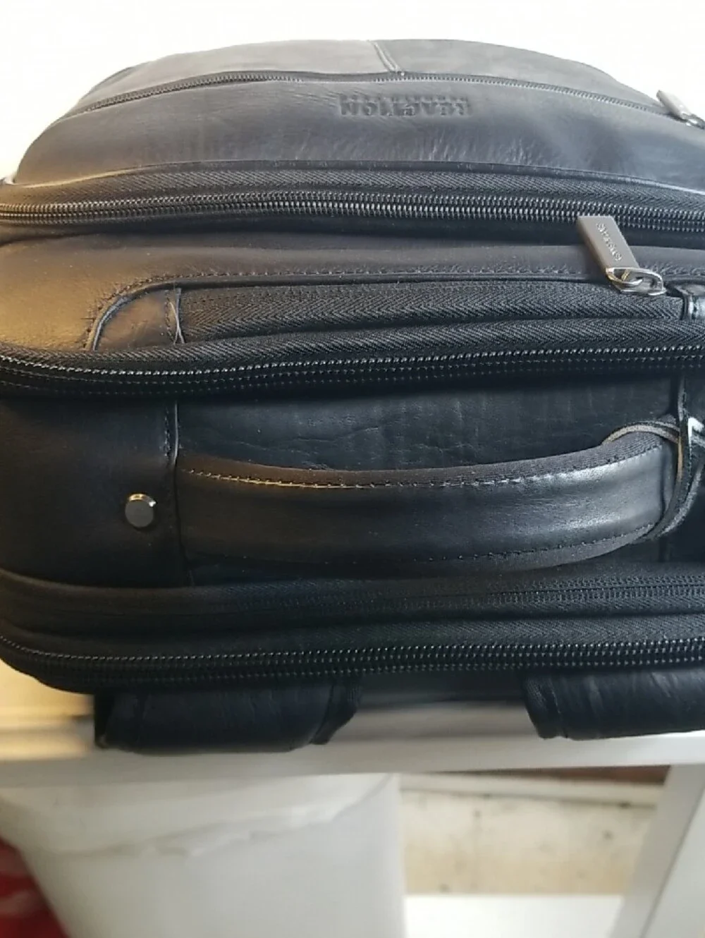Kenneth Cole Black Leather Slim Business Backpack